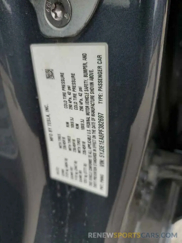 12 Photograph of a damaged car 5YJ3E1EA8PF382697 TESLA MODEL 3 2023