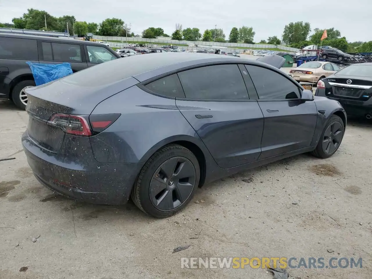 3 Photograph of a damaged car 5YJ3E1EA8PF382697 TESLA MODEL 3 2023