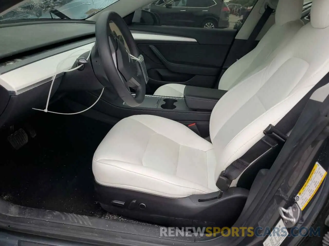 7 Photograph of a damaged car 5YJ3E1EA8PF382697 TESLA MODEL 3 2023