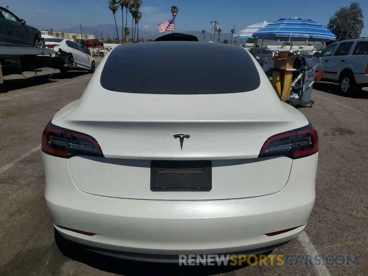 6 Photograph of a damaged car 5YJ3E1EA8PF394705 TESLA MODEL 3 2023