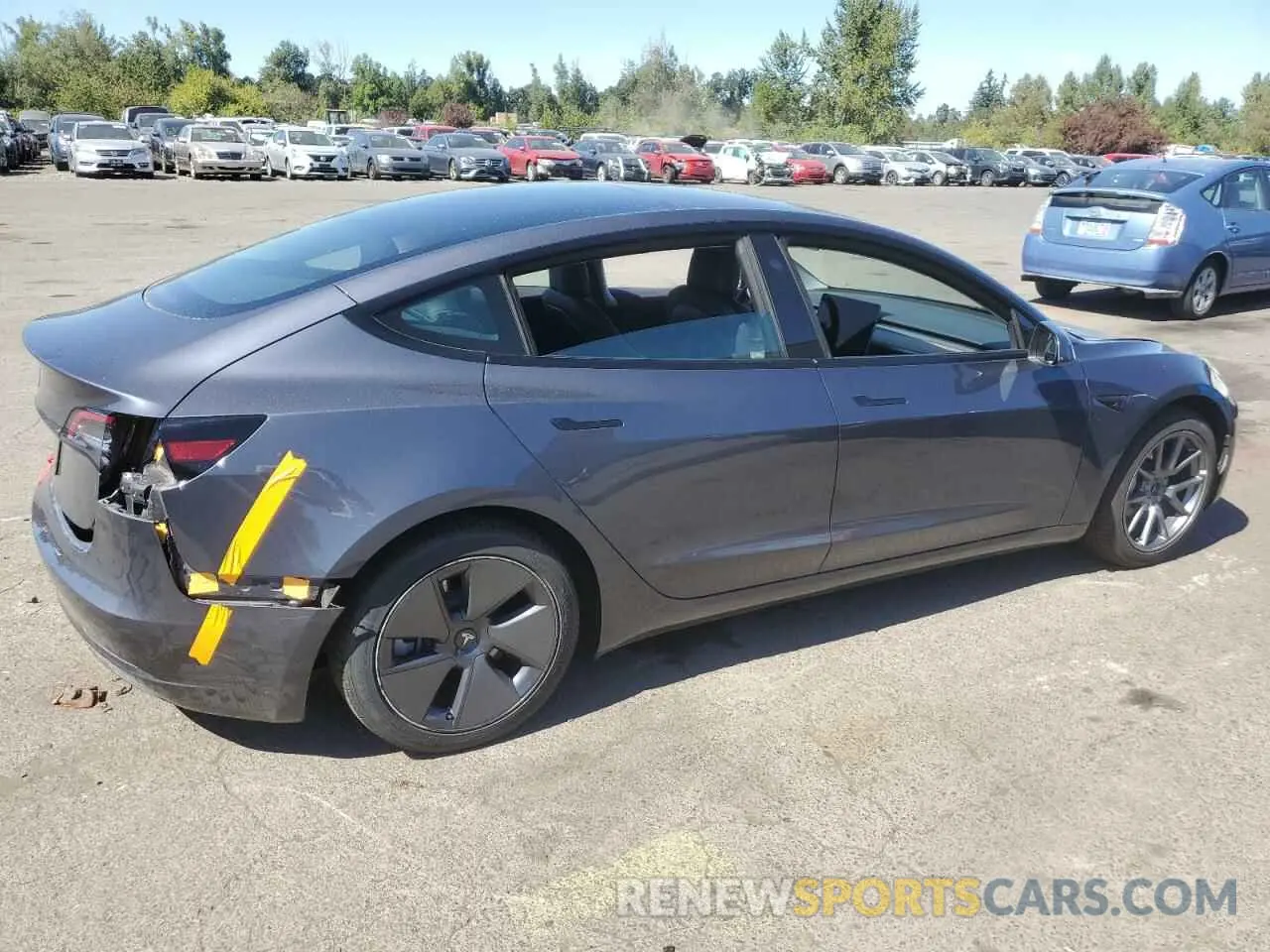 3 Photograph of a damaged car 5YJ3E1EA8PF408005 TESLA MODEL 3 2023