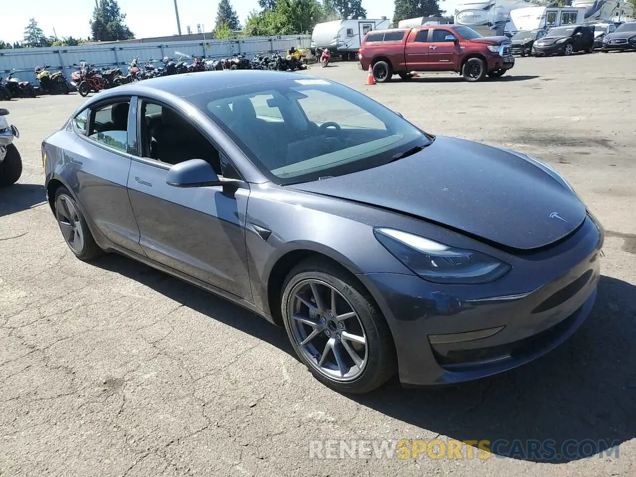 4 Photograph of a damaged car 5YJ3E1EA8PF408005 TESLA MODEL 3 2023