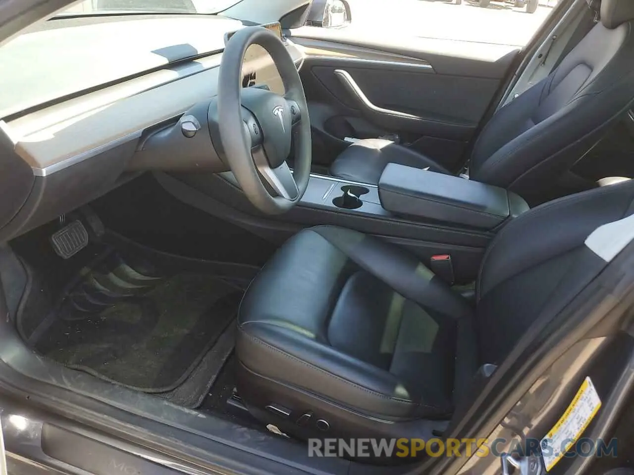 7 Photograph of a damaged car 5YJ3E1EA8PF408005 TESLA MODEL 3 2023