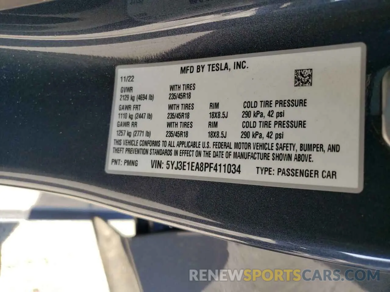 13 Photograph of a damaged car 5YJ3E1EA8PF411034 TESLA MODEL 3 2023