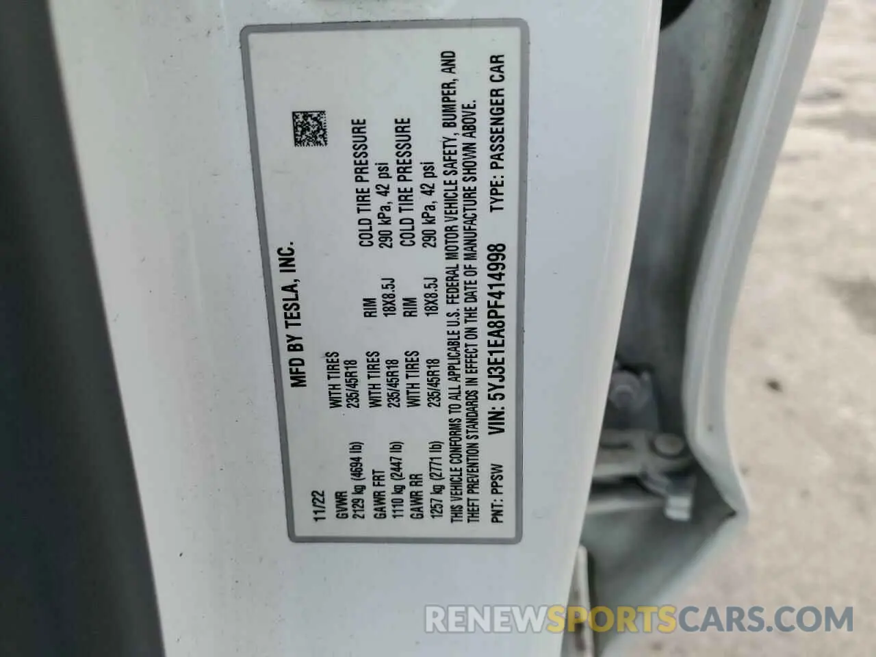 12 Photograph of a damaged car 5YJ3E1EA8PF414998 TESLA MODEL 3 2023
