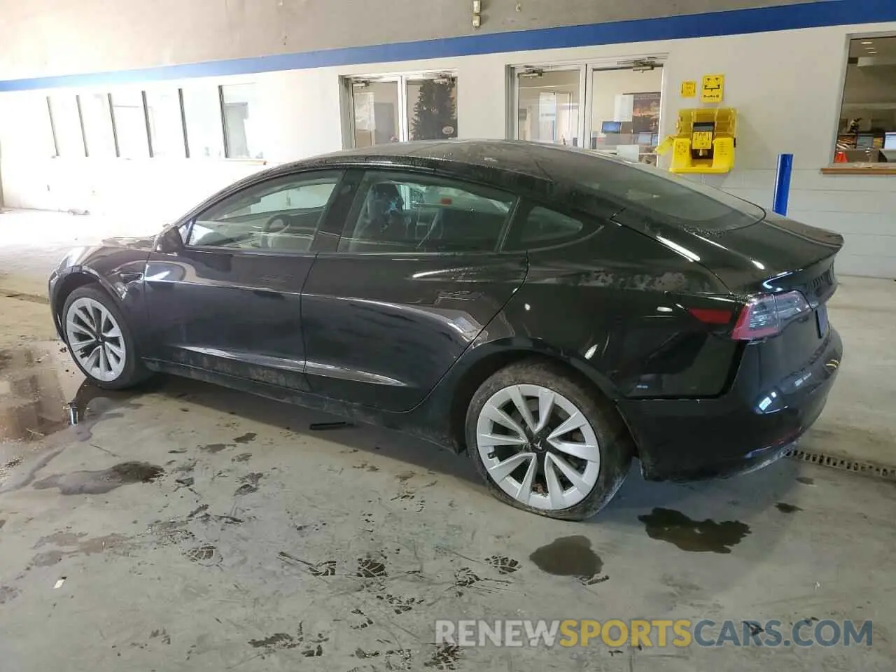 2 Photograph of a damaged car 5YJ3E1EA8PF434958 TESLA MODEL 3 2023