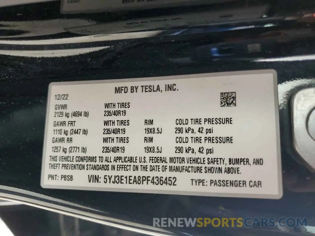 12 Photograph of a damaged car 5YJ3E1EA8PF436452 TESLA MODEL 3 2023