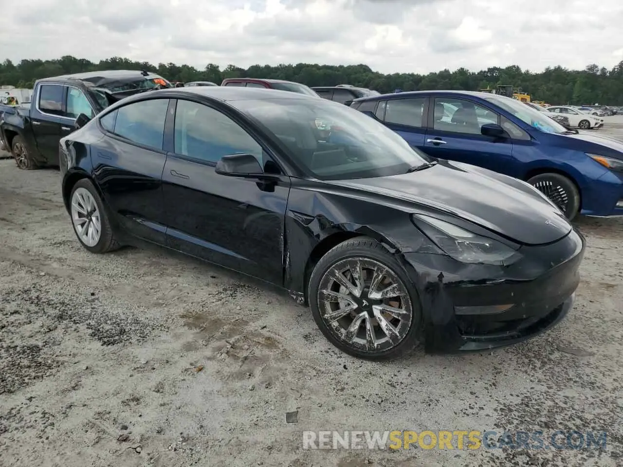4 Photograph of a damaged car 5YJ3E1EA8PF436452 TESLA MODEL 3 2023