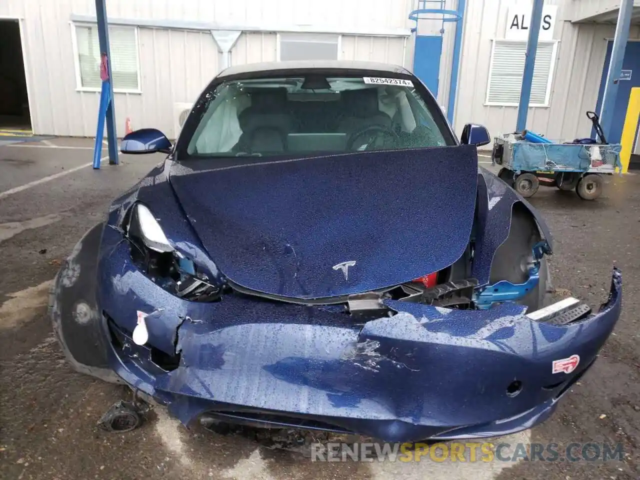 5 Photograph of a damaged car 5YJ3E1EA8PF450027 TESLA MODEL 3 2023