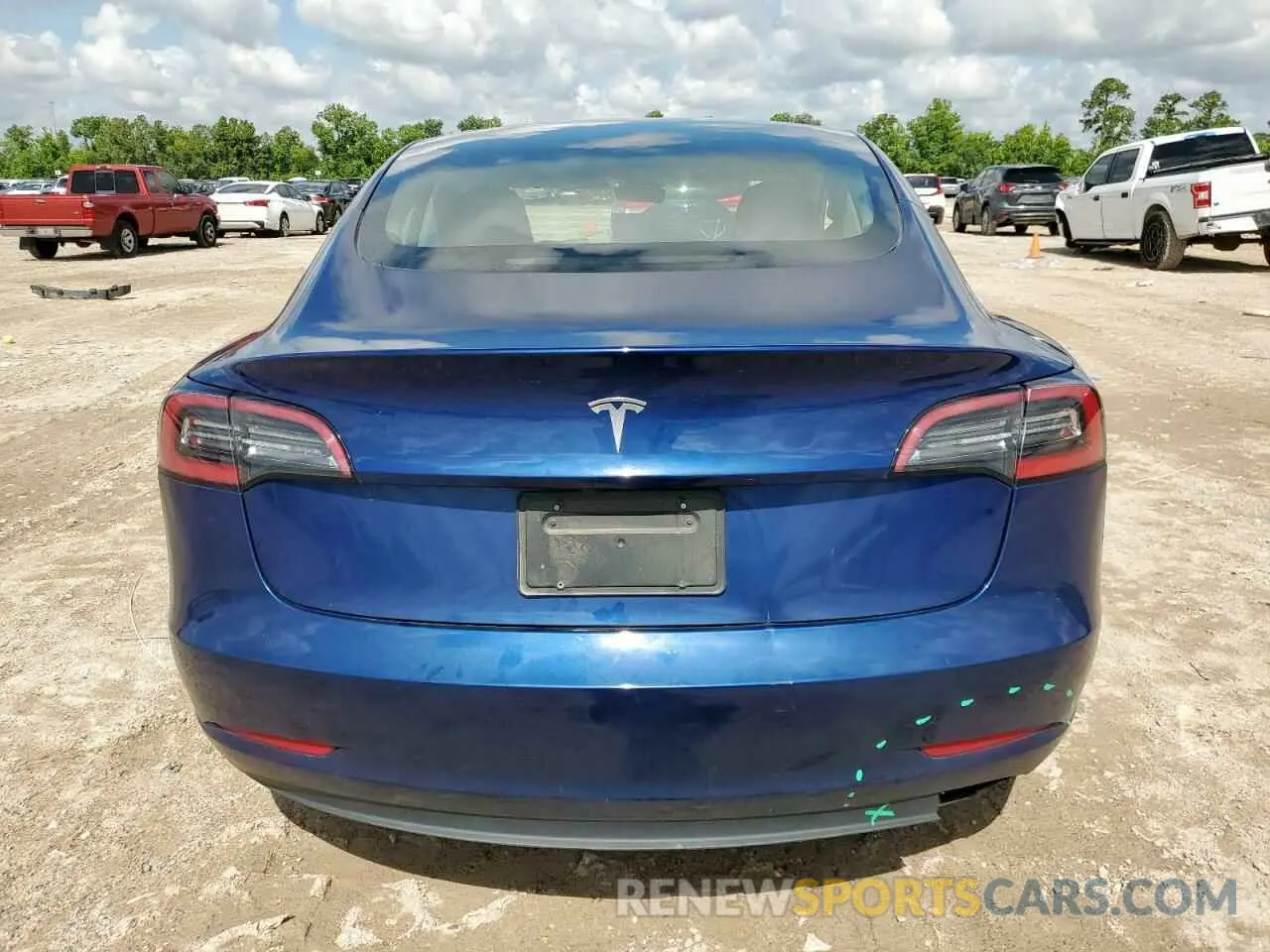 6 Photograph of a damaged car 5YJ3E1EA8PF450710 TESLA MODEL 3 2023