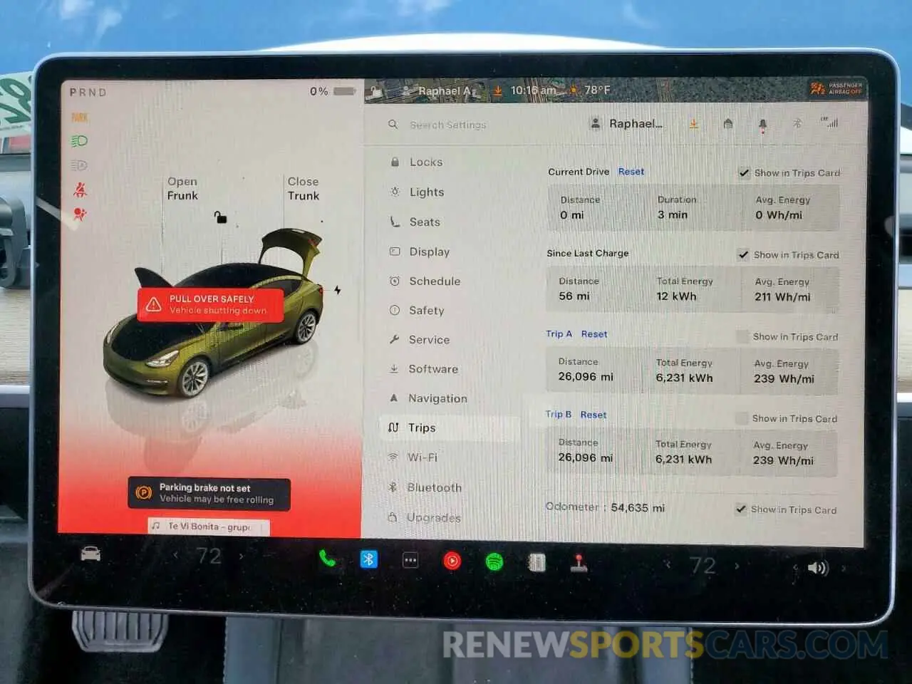 9 Photograph of a damaged car 5YJ3E1EA8PF450710 TESLA MODEL 3 2023