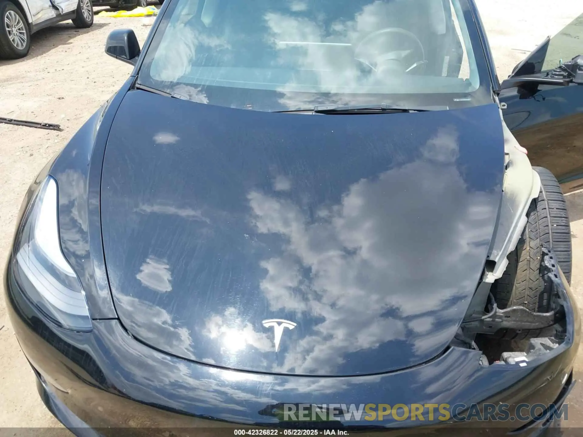 10 Photograph of a damaged car 5YJ3E1EA8PF454210 TESLA MODEL 3 2023