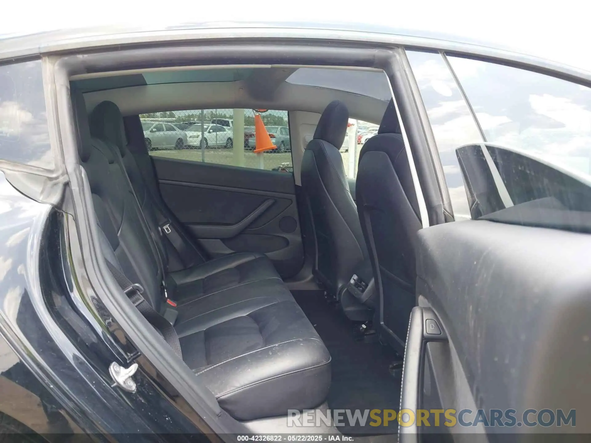 8 Photograph of a damaged car 5YJ3E1EA8PF454210 TESLA MODEL 3 2023