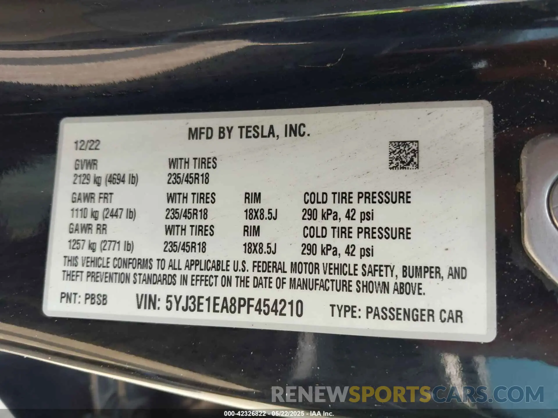 9 Photograph of a damaged car 5YJ3E1EA8PF454210 TESLA MODEL 3 2023