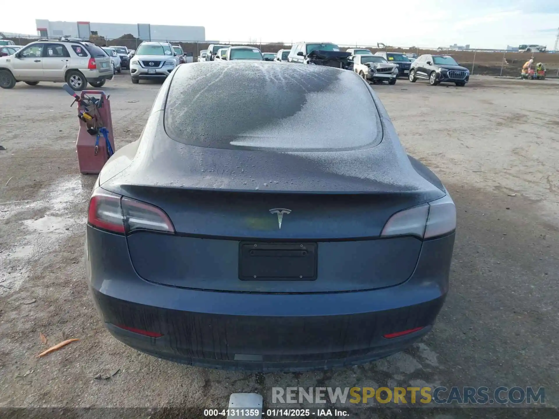 15 Photograph of a damaged car 5YJ3E1EA8PF471069 TESLA MODEL 3 2023