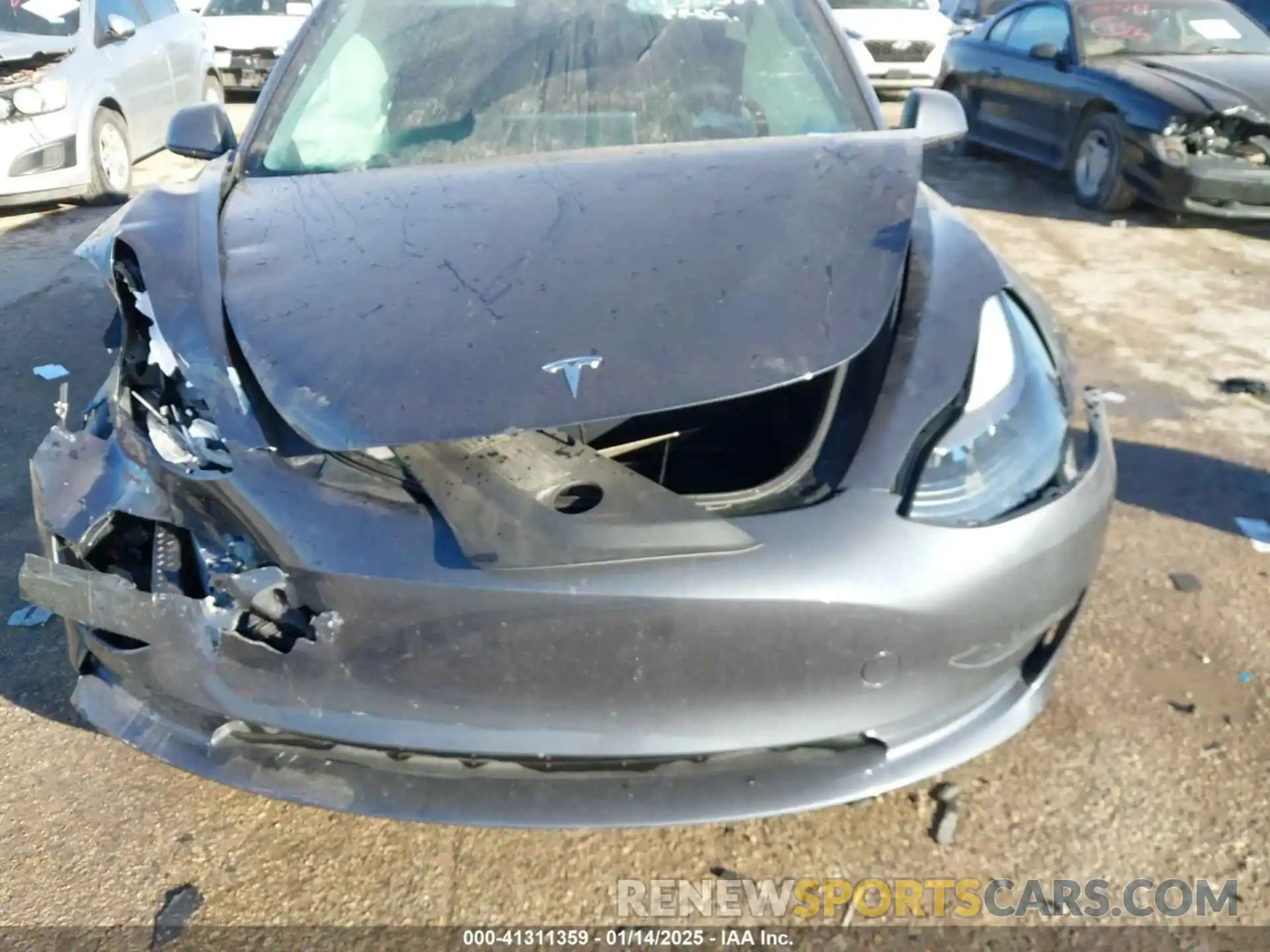 6 Photograph of a damaged car 5YJ3E1EA8PF471069 TESLA MODEL 3 2023