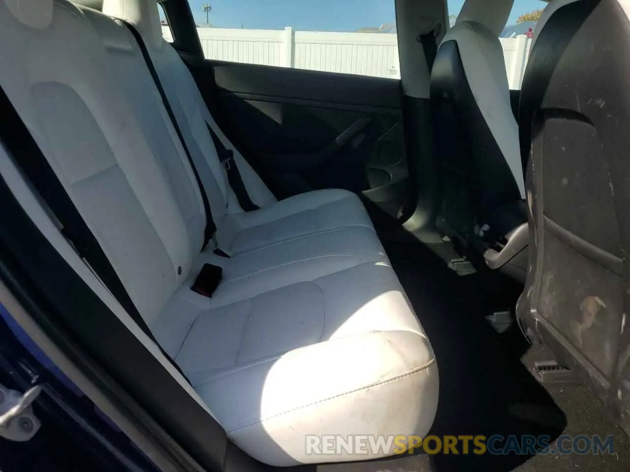 10 Photograph of a damaged car 5YJ3E1EA8PF478376 TESLA MODEL 3 2023
