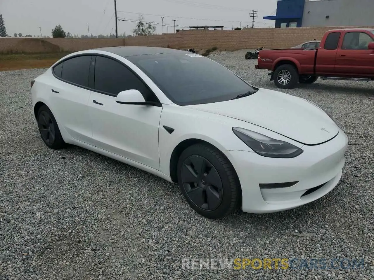 4 Photograph of a damaged car 5YJ3E1EA8PF495758 TESLA MODEL 3 2023