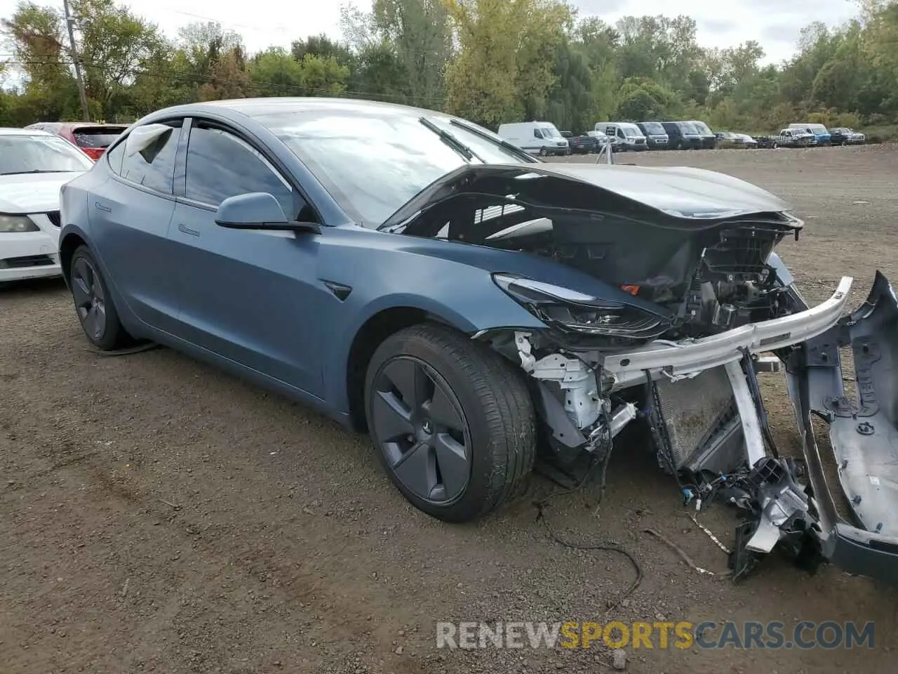 4 Photograph of a damaged car 5YJ3E1EA8PF509934 TESLA MODEL 3 2023