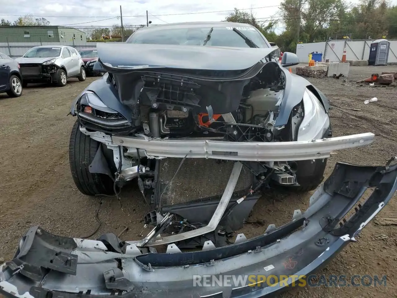 5 Photograph of a damaged car 5YJ3E1EA8PF509934 TESLA MODEL 3 2023