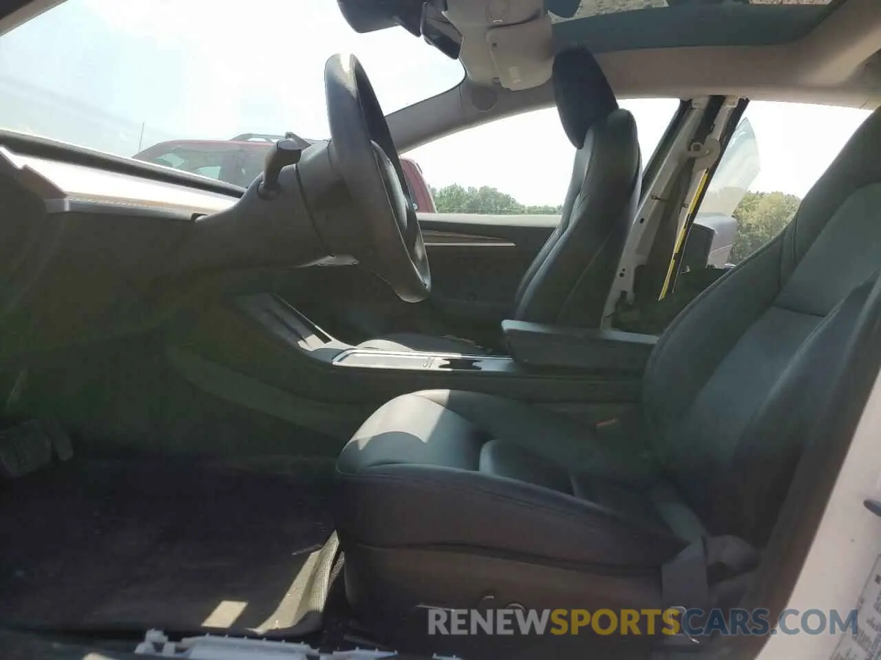 7 Photograph of a damaged car 5YJ3E1EA8PF548619 TESLA MODEL 3 2023