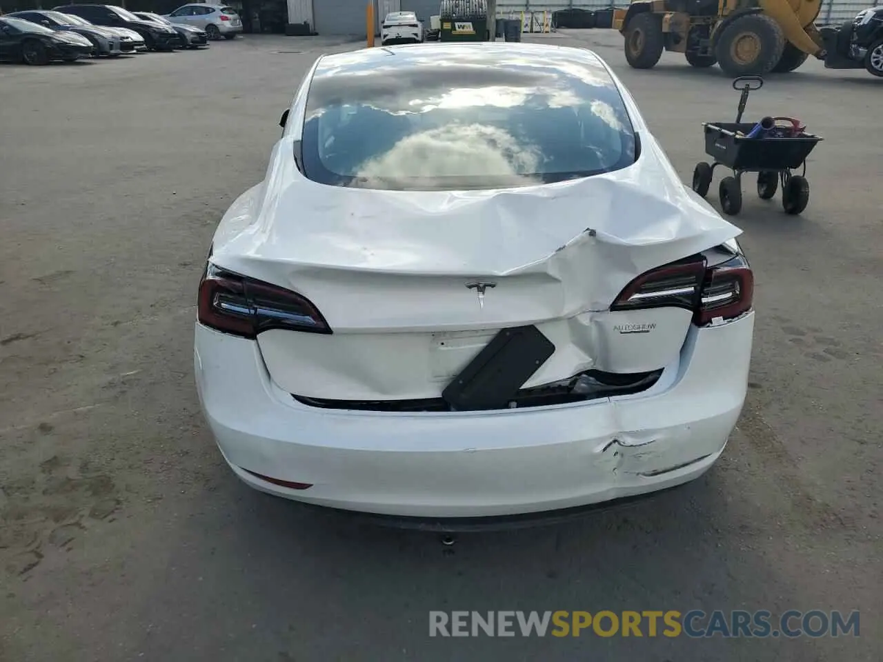 6 Photograph of a damaged car 5YJ3E1EA8PF553061 TESLA MODEL 3 2023