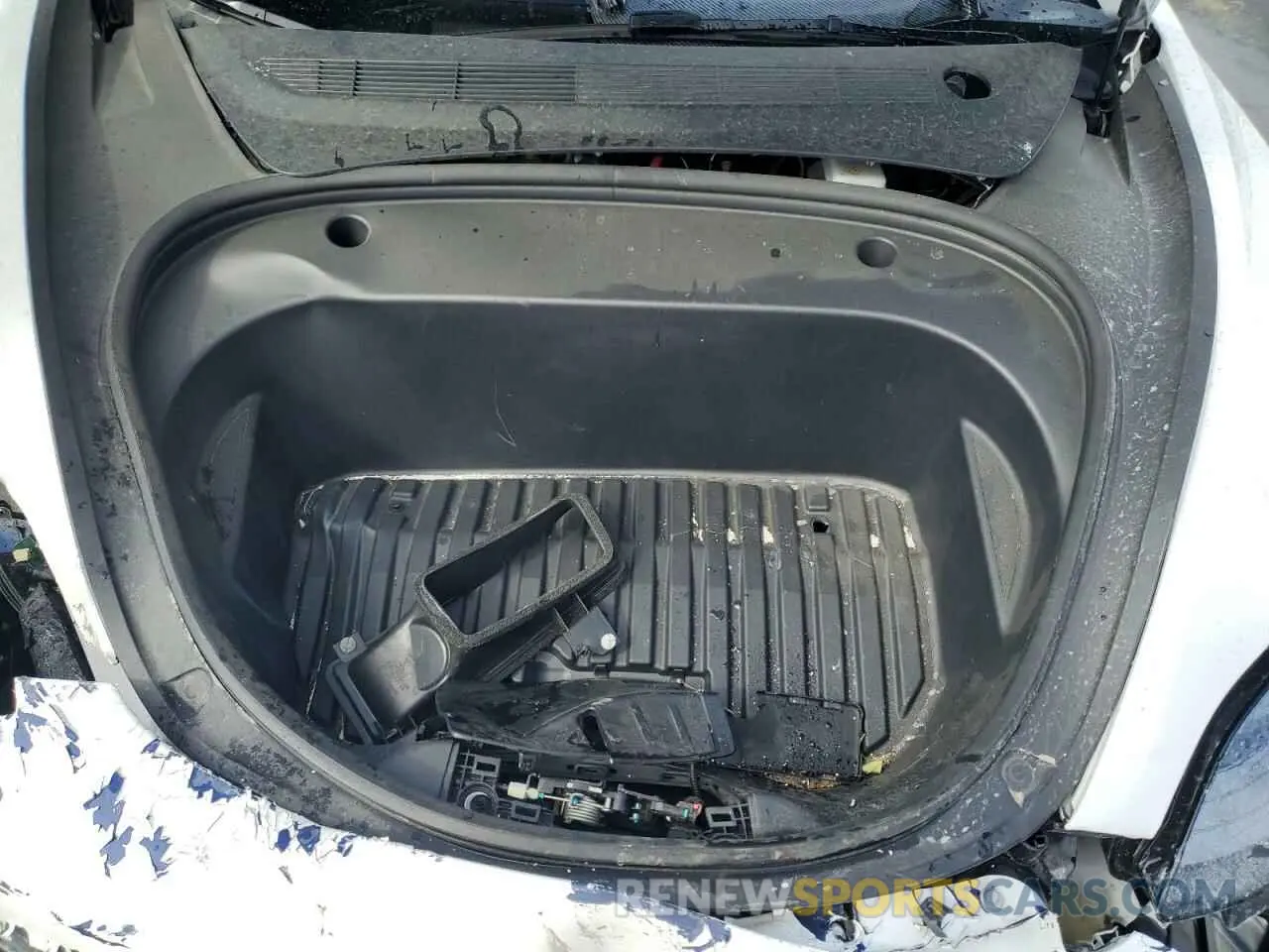 12 Photograph of a damaged car 5YJ3E1EA8PF556901 TESLA MODEL 3 2023