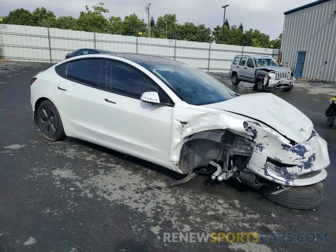 4 Photograph of a damaged car 5YJ3E1EA8PF556901 TESLA MODEL 3 2023