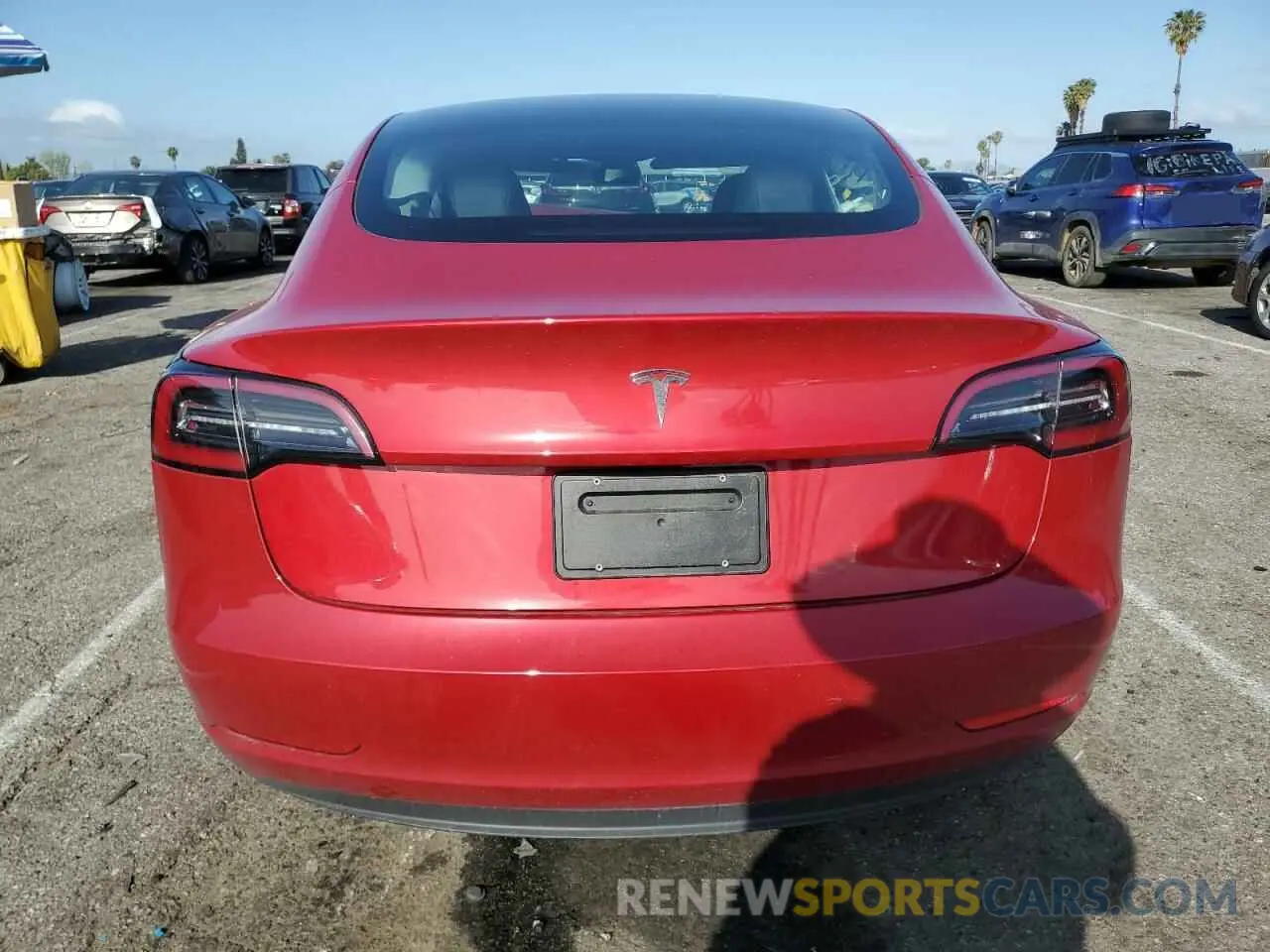6 Photograph of a damaged car 5YJ3E1EA8PF570054 TESLA MODEL 3 2023