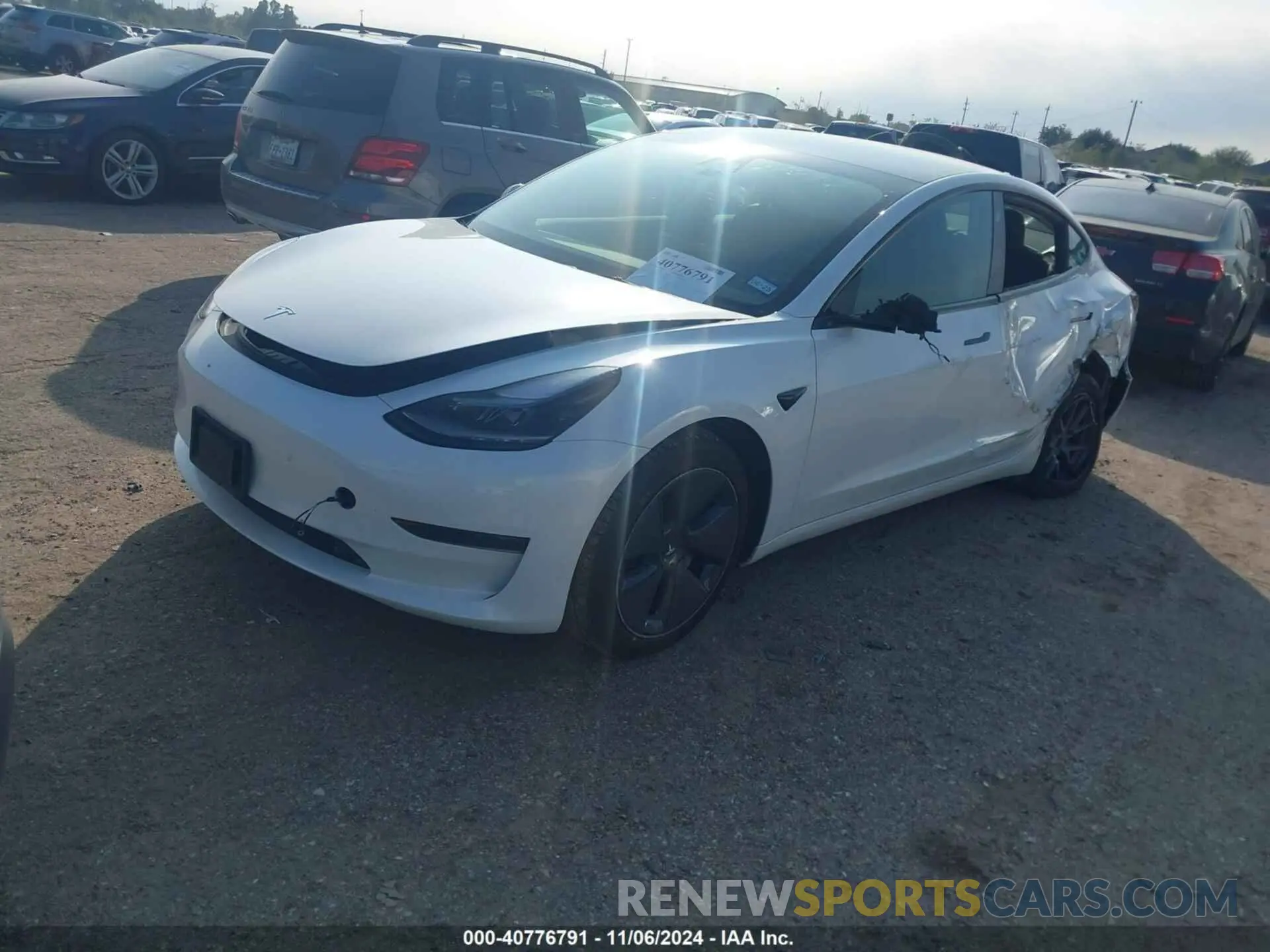 2 Photograph of a damaged car 5YJ3E1EA8PF570278 TESLA MODEL 3 2023