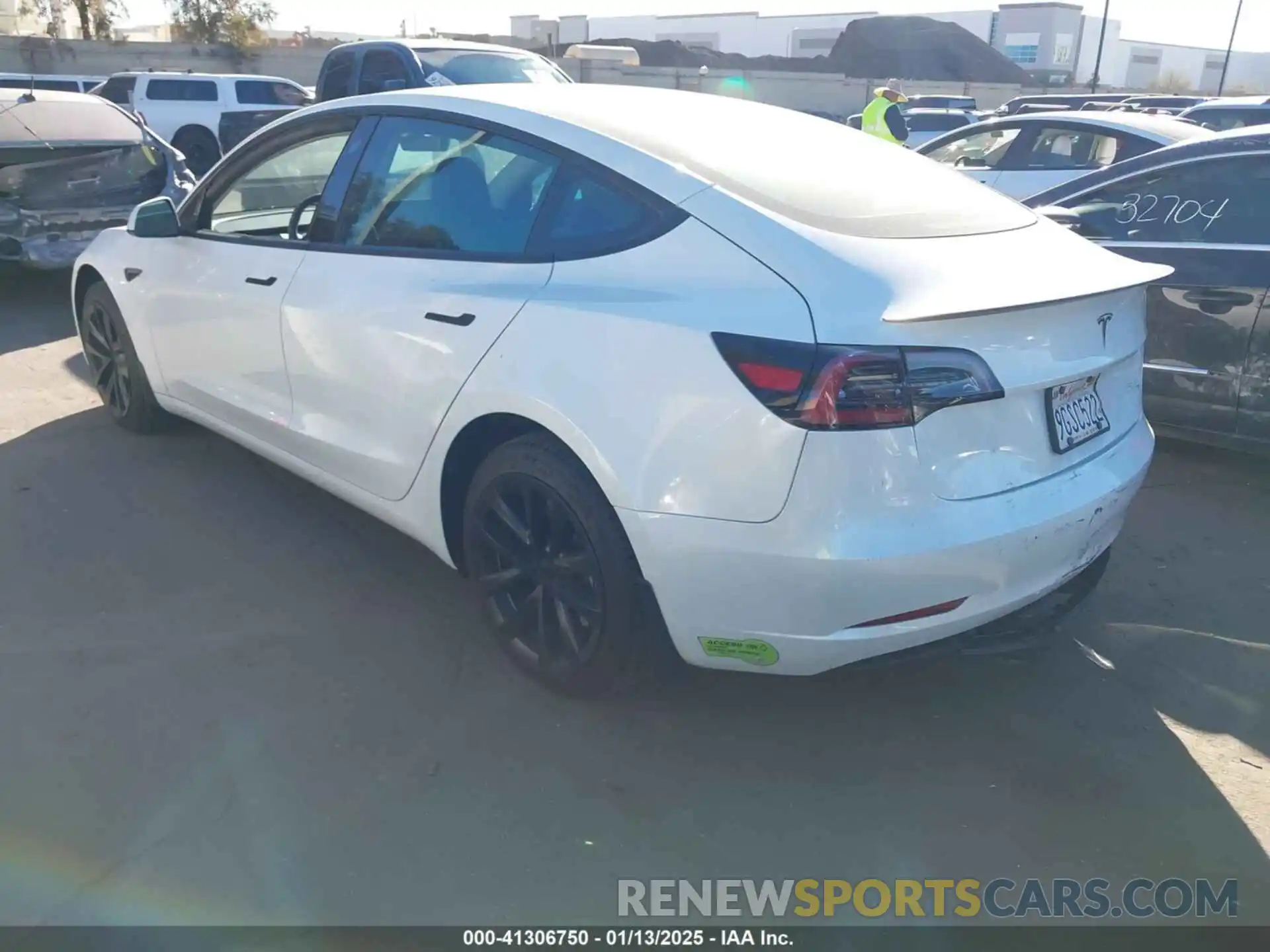 3 Photograph of a damaged car 5YJ3E1EA8PF573259 TESLA MODEL 3 2023