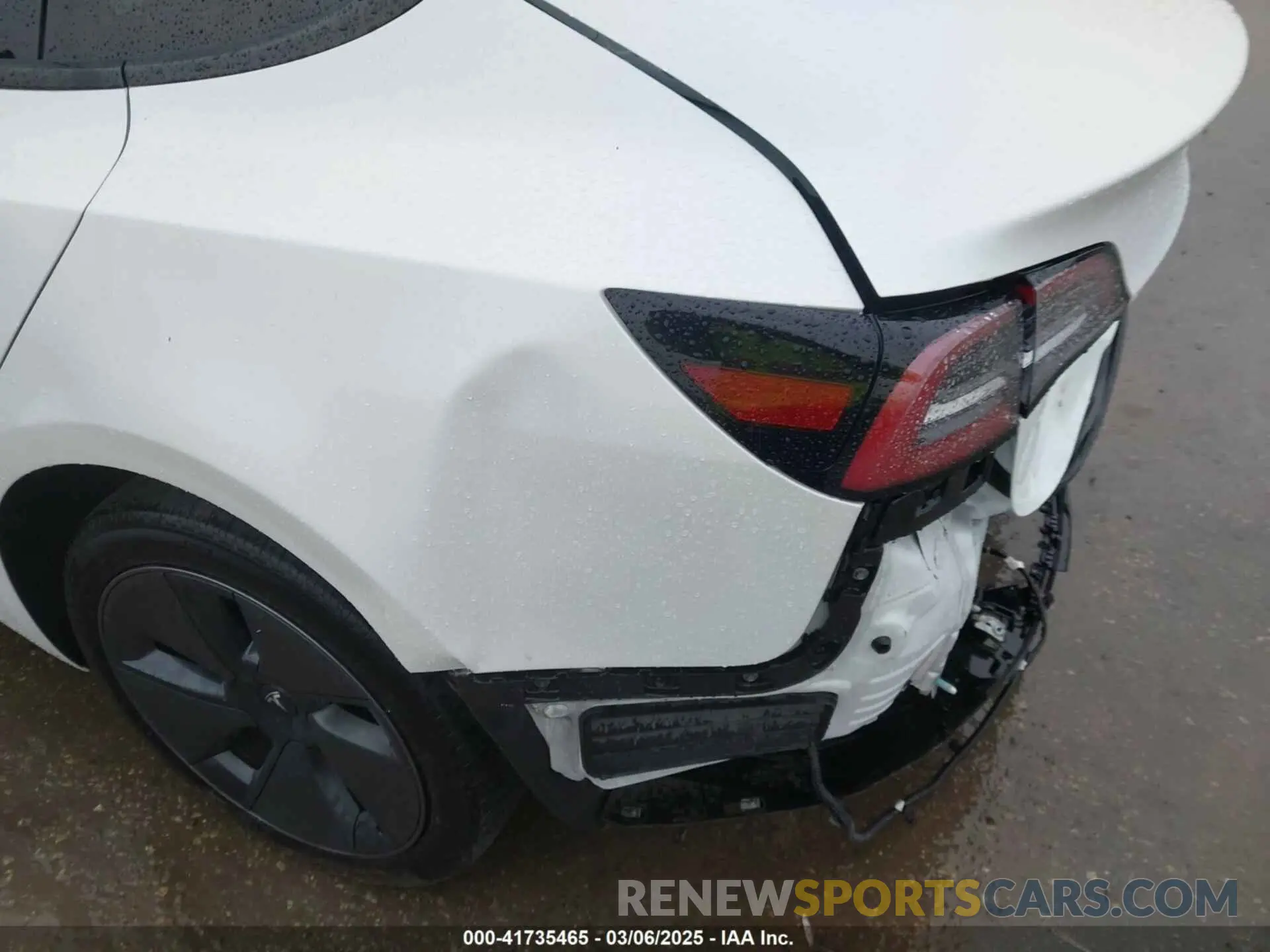 20 Photograph of a damaged car 5YJ3E1EA8PF578199 TESLA MODEL 3 2023