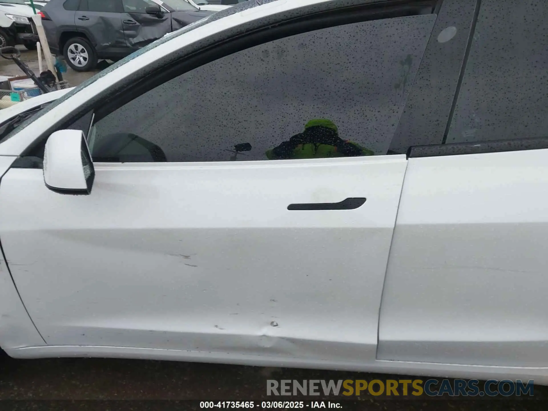 21 Photograph of a damaged car 5YJ3E1EA8PF578199 TESLA MODEL 3 2023