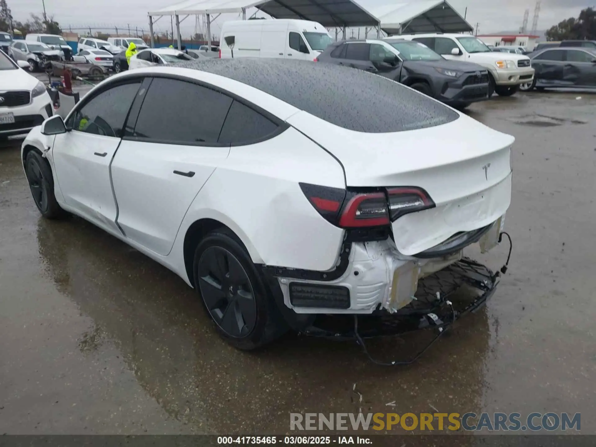3 Photograph of a damaged car 5YJ3E1EA8PF578199 TESLA MODEL 3 2023