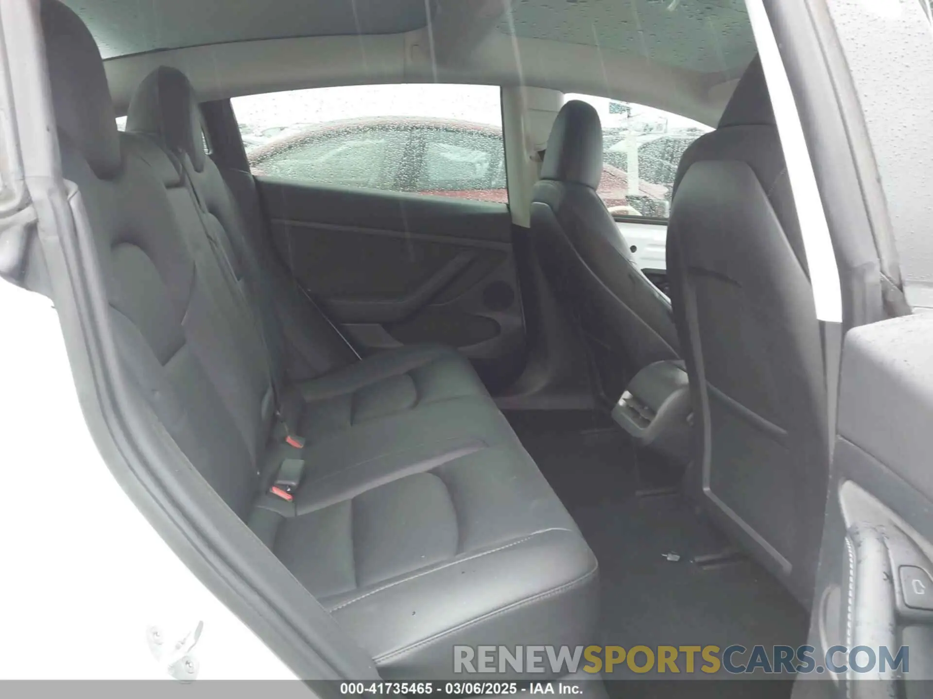 8 Photograph of a damaged car 5YJ3E1EA8PF578199 TESLA MODEL 3 2023