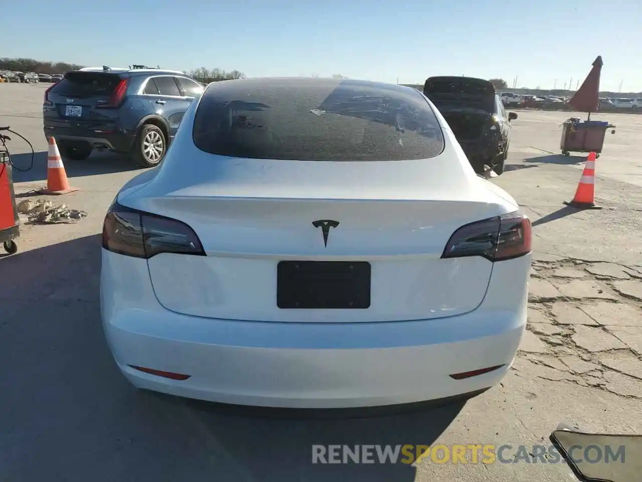 6 Photograph of a damaged car 5YJ3E1EA8PF600699 TESLA MODEL 3 2023