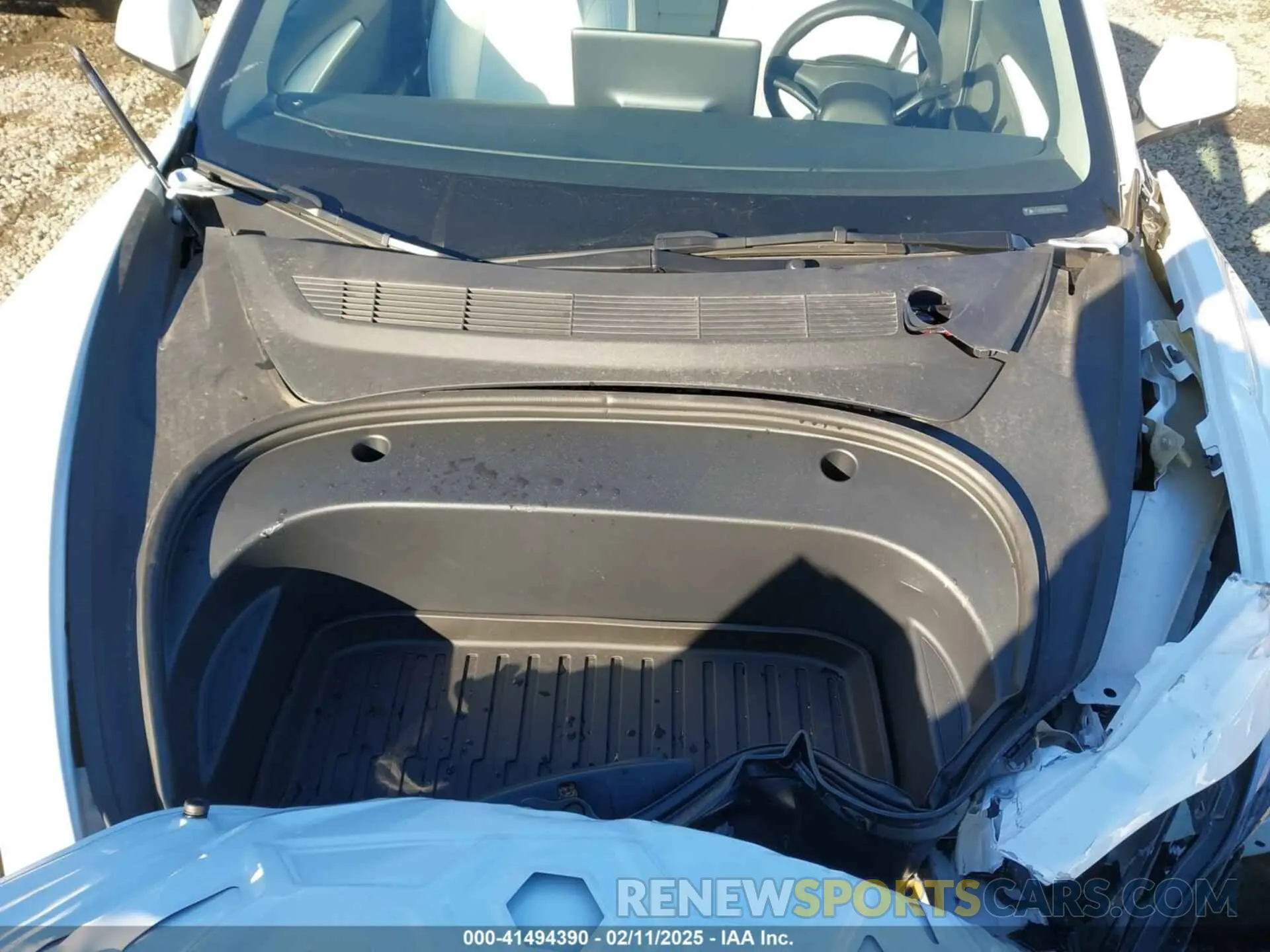 10 Photograph of a damaged car 5YJ3E1EA8PF604722 TESLA MODEL 3 2023