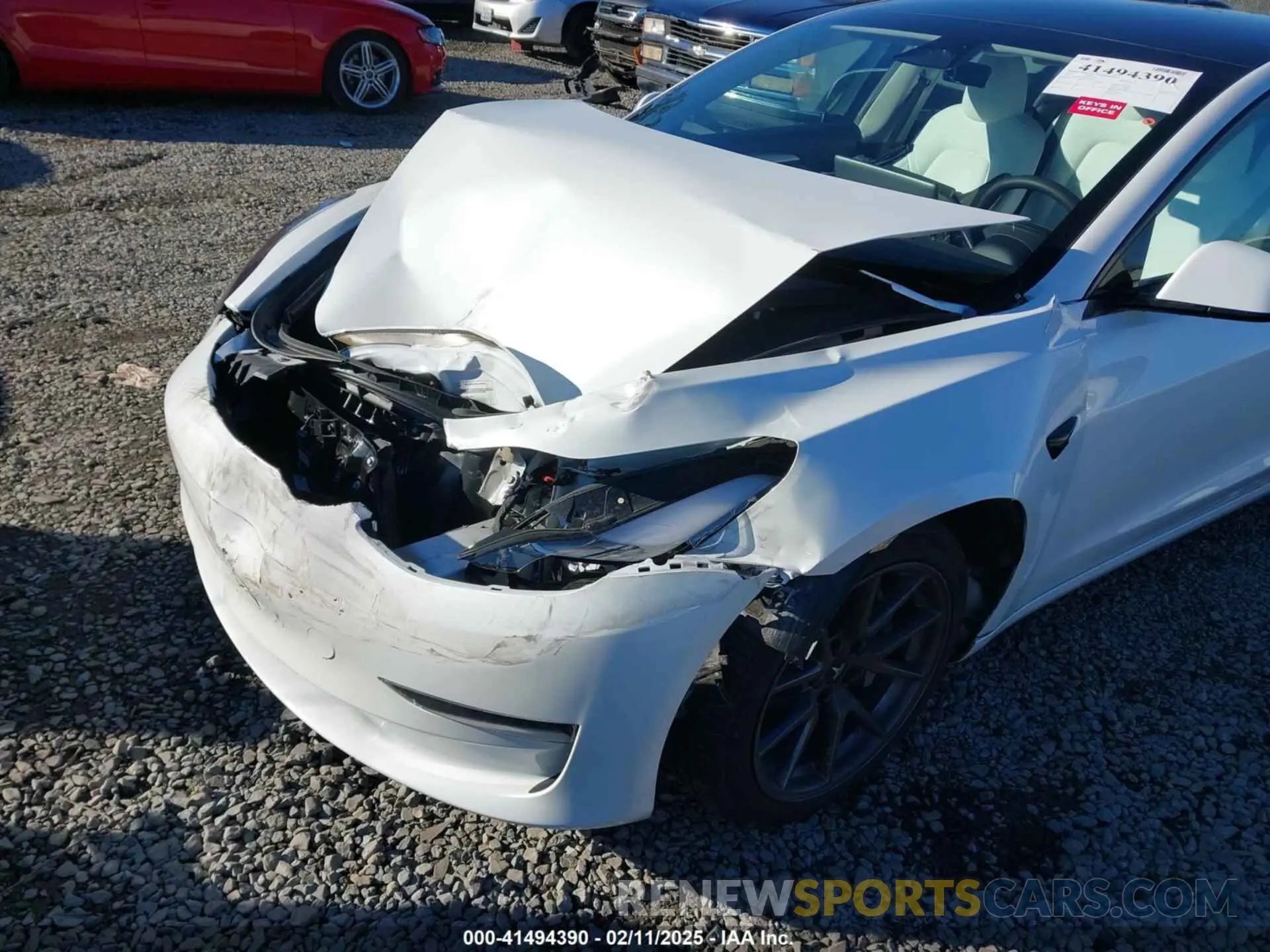 6 Photograph of a damaged car 5YJ3E1EA8PF604722 TESLA MODEL 3 2023