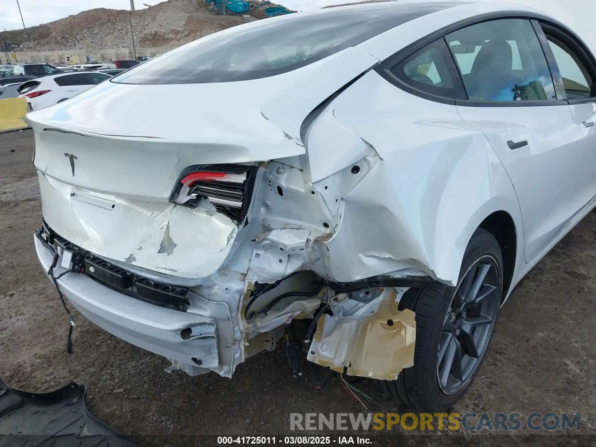 19 Photograph of a damaged car 5YJ3E1EA8PF610682 TESLA MODEL 3 2023