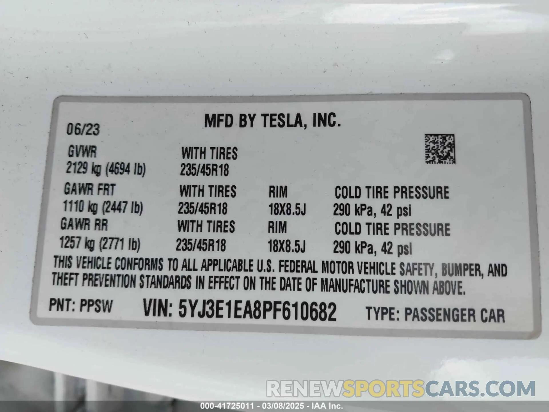 9 Photograph of a damaged car 5YJ3E1EA8PF610682 TESLA MODEL 3 2023