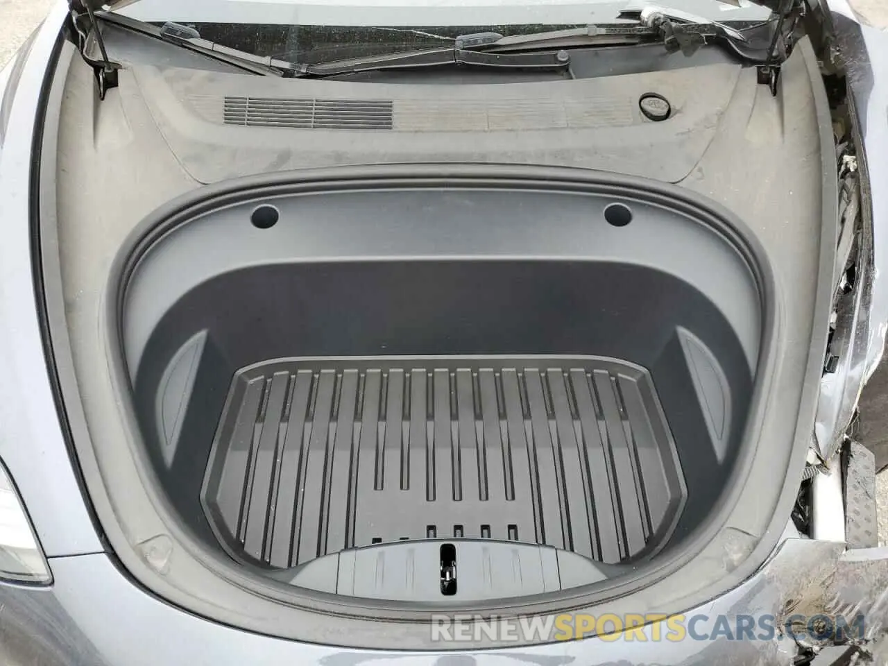 11 Photograph of a damaged car 5YJ3E1EA8PF620032 TESLA MODEL 3 2023
