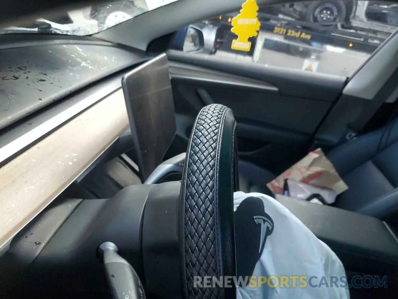 9 Photograph of a damaged car 5YJ3E1EA8PF626090 TESLA MODEL 3 2023
