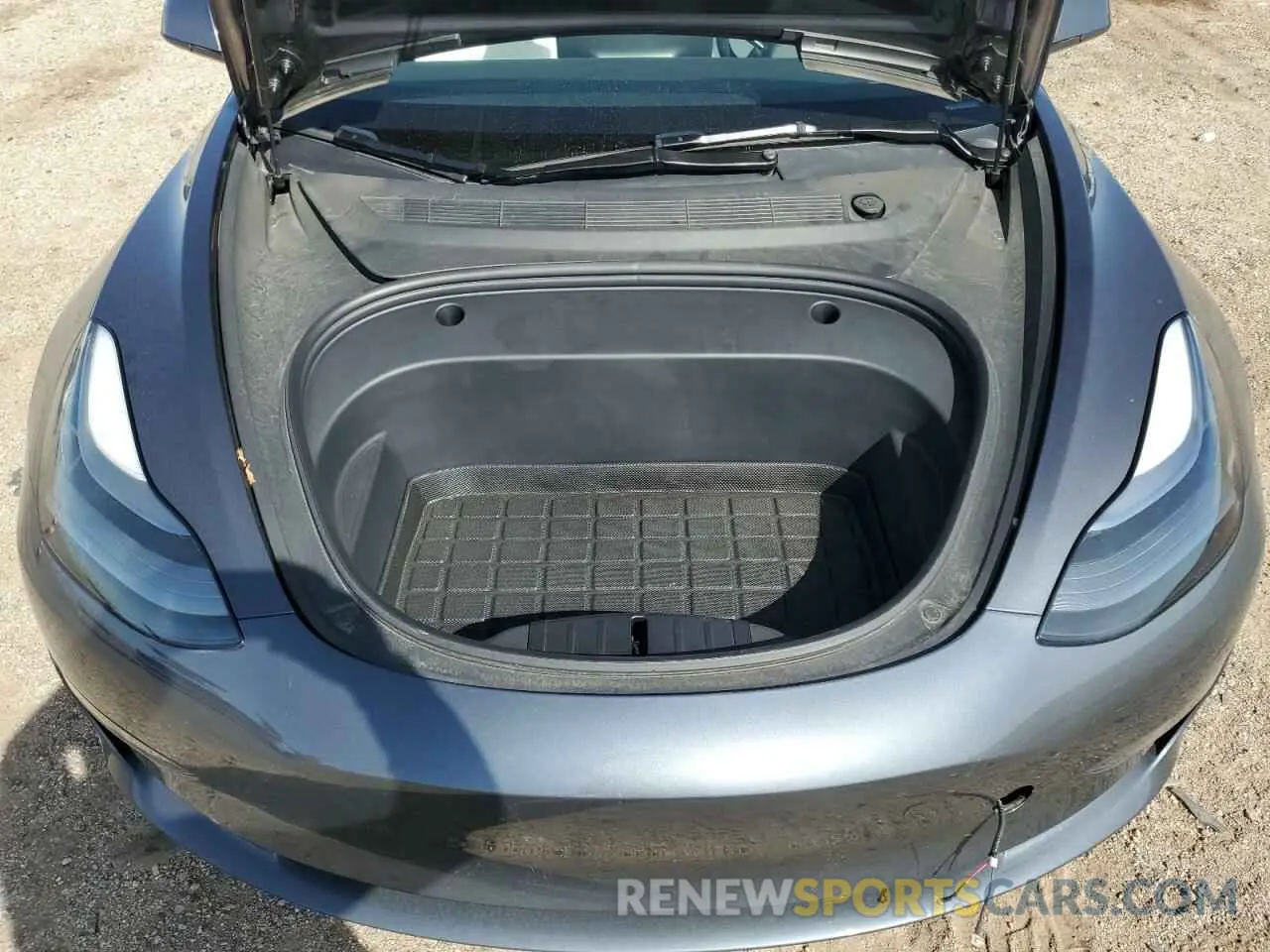 13 Photograph of a damaged car 5YJ3E1EA8PF648073 TESLA MODEL 3 2023