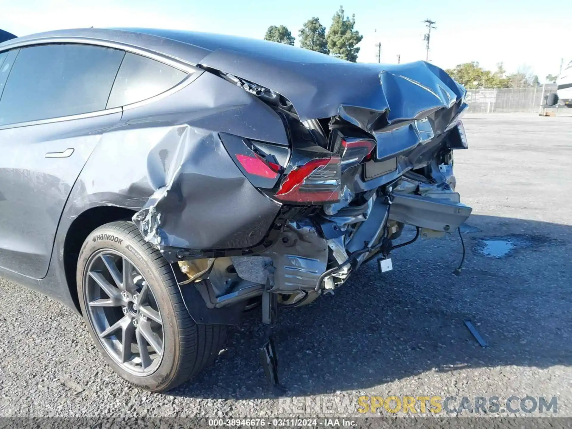 6 Photograph of a damaged car 5YJ3E1EA8PF651748 TESLA MODEL 3 2023