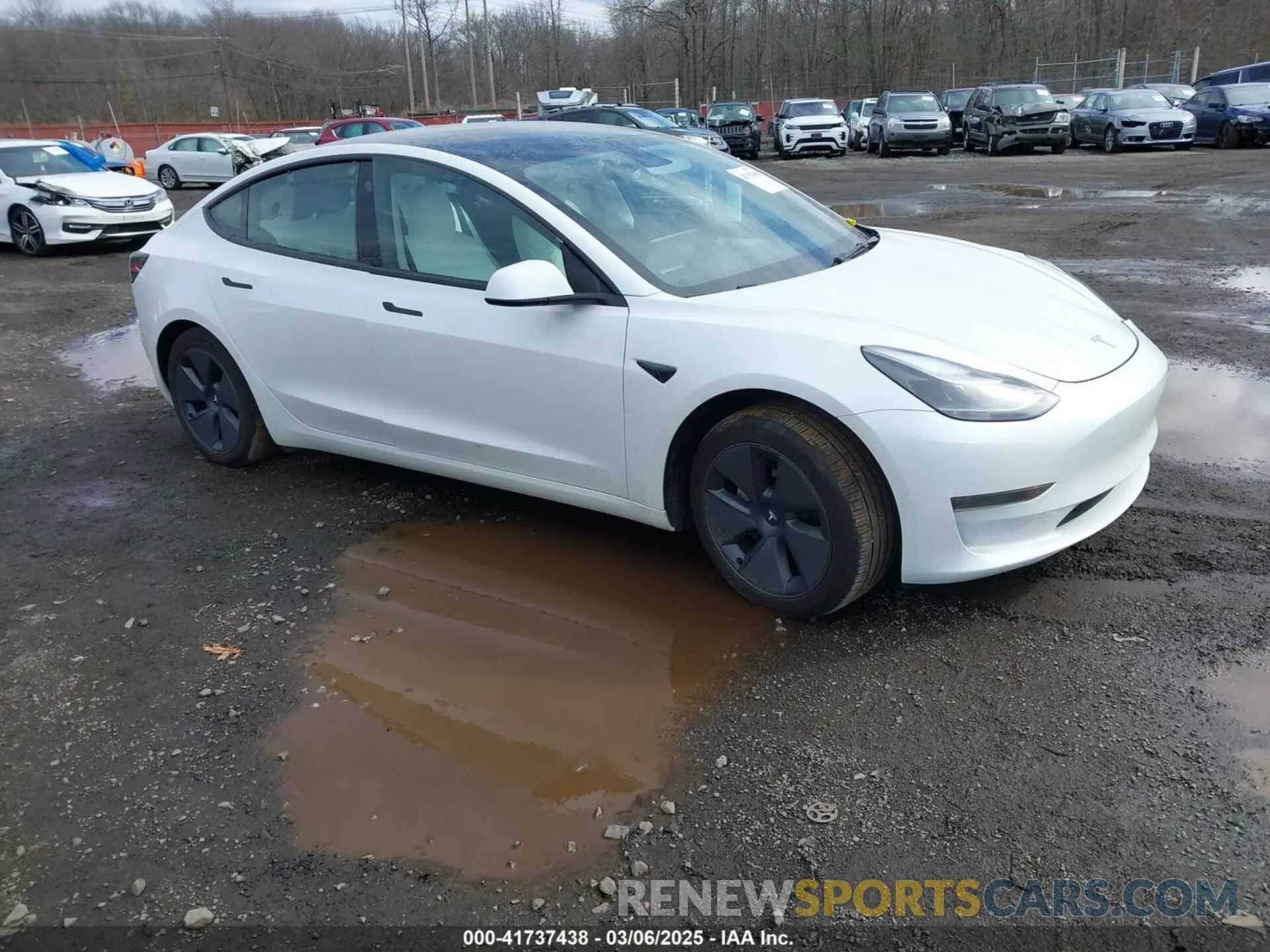 1 Photograph of a damaged car 5YJ3E1EA8PF671613 TESLA MODEL 3 2023