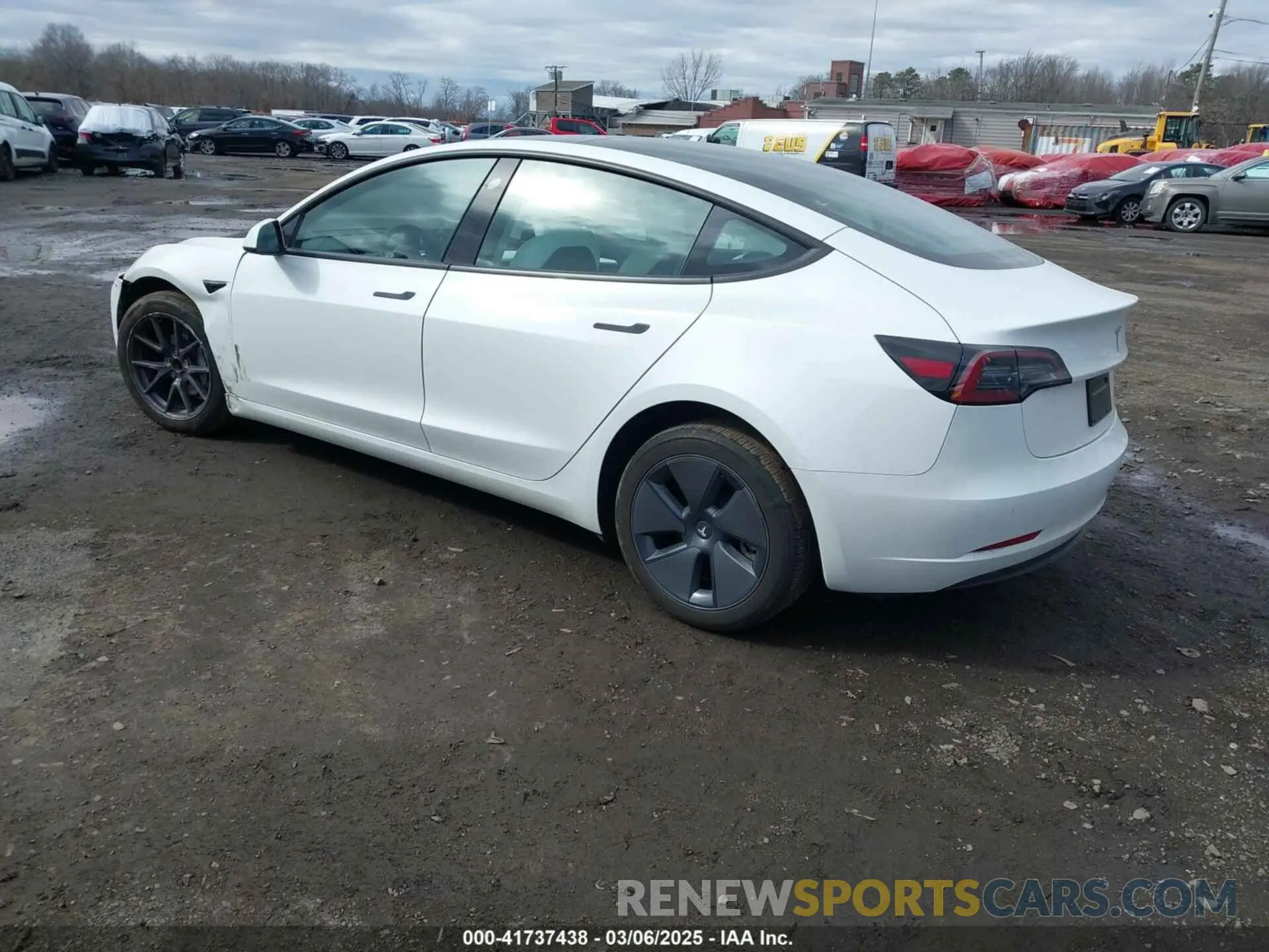 3 Photograph of a damaged car 5YJ3E1EA8PF671613 TESLA MODEL 3 2023