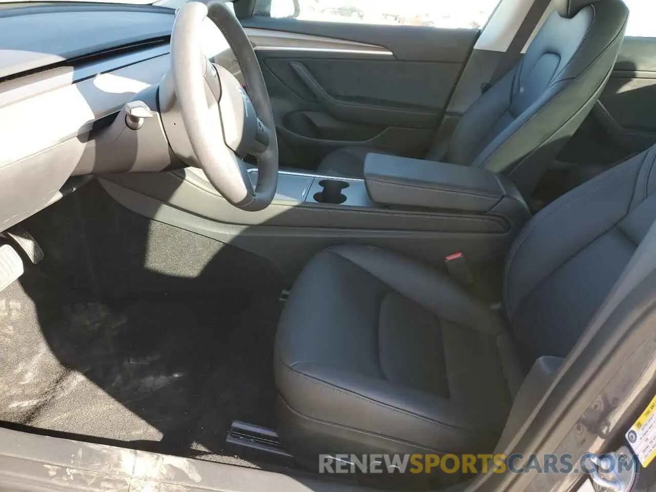 7 Photograph of a damaged car 5YJ3E1EA8PF672406 TESLA MODEL 3 2023