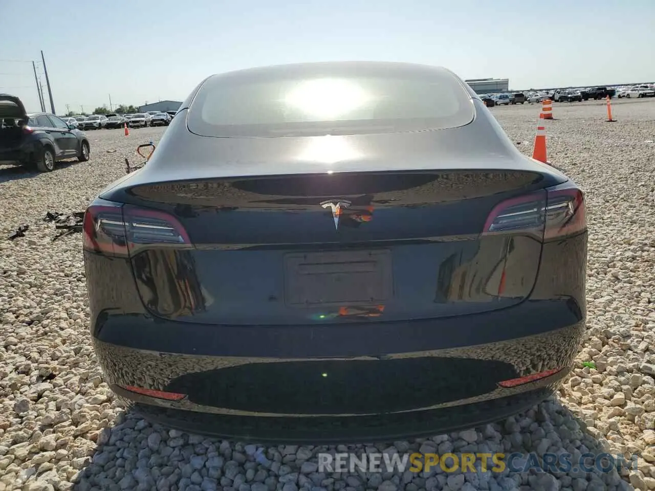 6 Photograph of a damaged car 5YJ3E1EA8PF682532 TESLA MODEL 3 2023