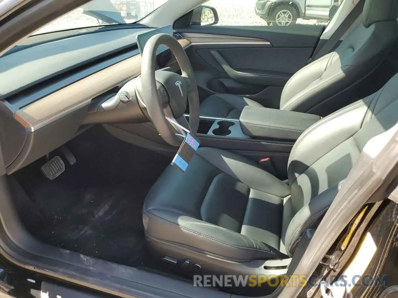 7 Photograph of a damaged car 5YJ3E1EA8PF682532 TESLA MODEL 3 2023