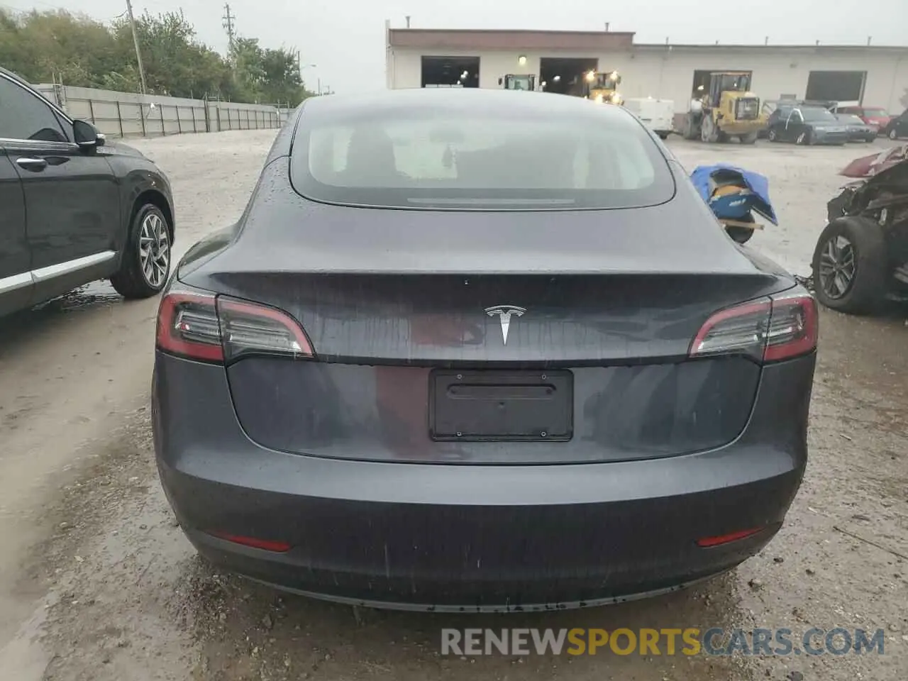 6 Photograph of a damaged car 5YJ3E1EA8PF683258 TESLA MODEL 3 2023